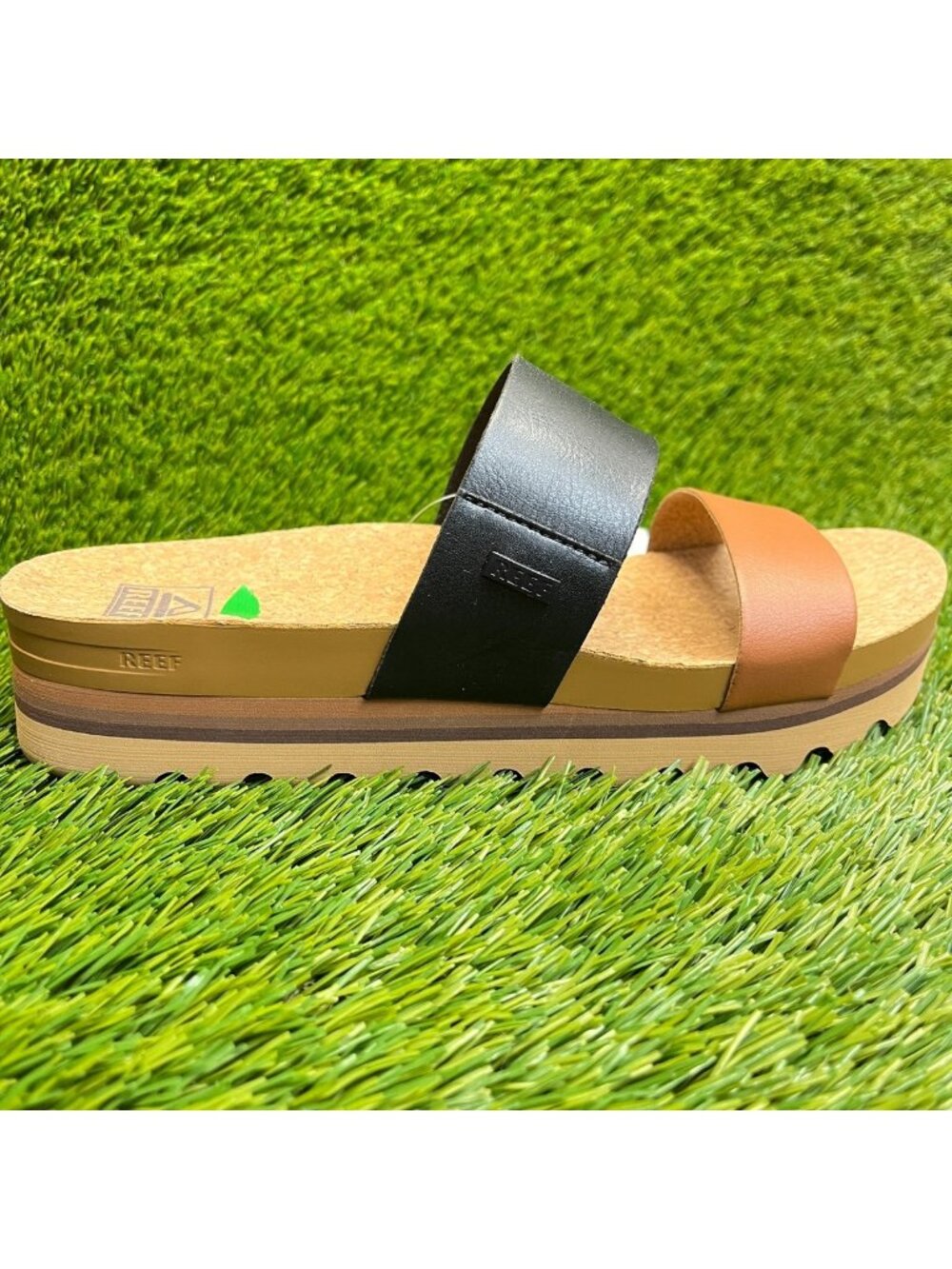 Reef Cushion Vista Hi Womens Size 9.5 Brown Black Beach Walking Platform Sandals